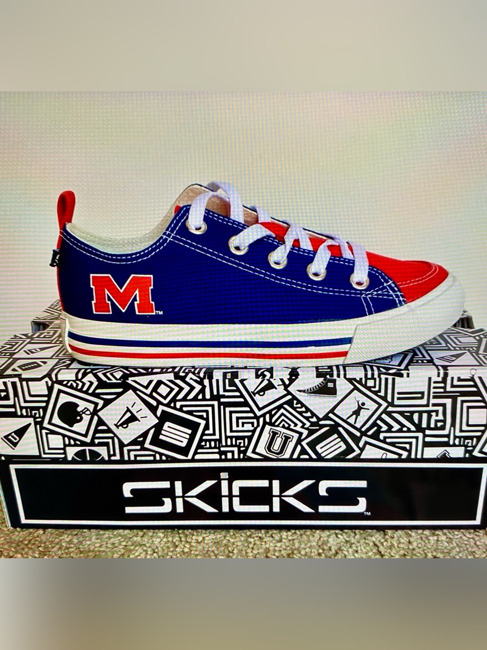 🆕 Ole Miss Rebels SKICKS Tennis Shoes Sneakers